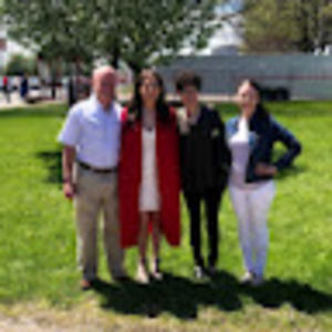 Meet your Posher, Lauren